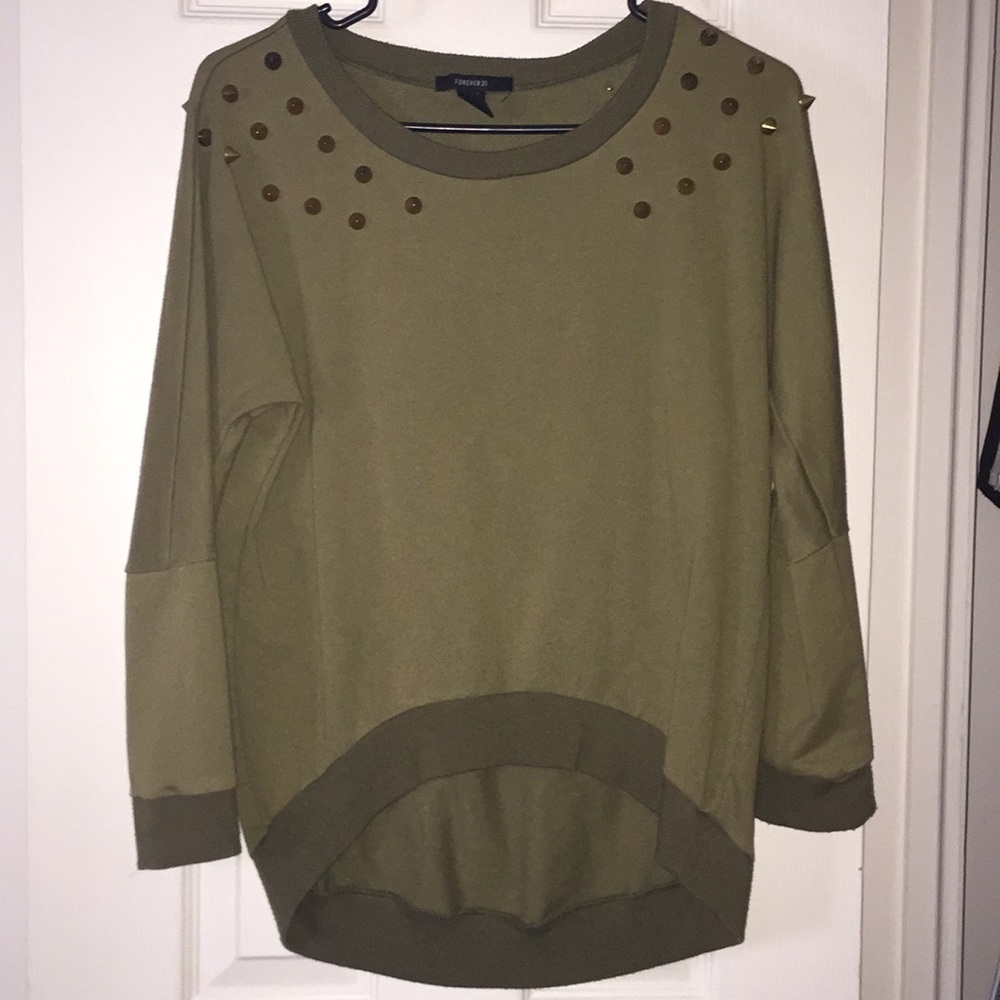 Green gold spike sweatshirt